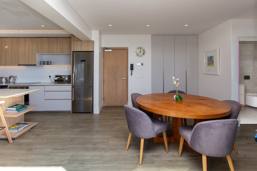 2 Bedroom Property for Sale in Sea Point Western Cape